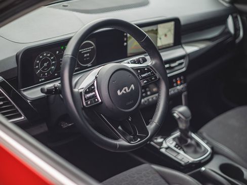 Used 2024 Kia Seltos S image 26