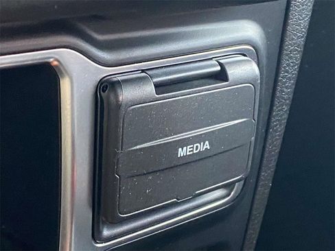 Used 2024 Jeep Wrangler Sport image 55