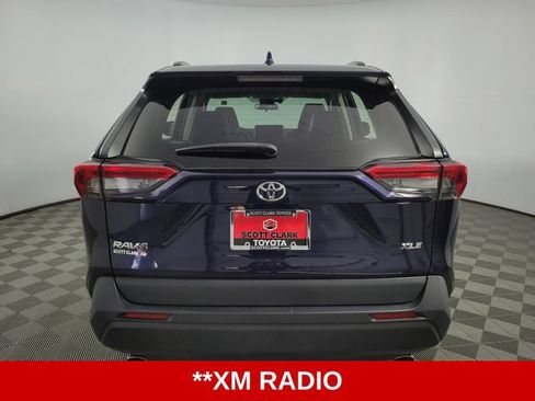 Used 2023 Toyota RAV4 XLE Premium FWD image 7