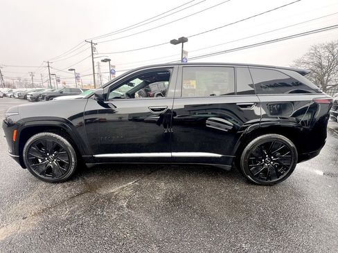 New 2024 Jeep Wagoneer Launch Edition image 5