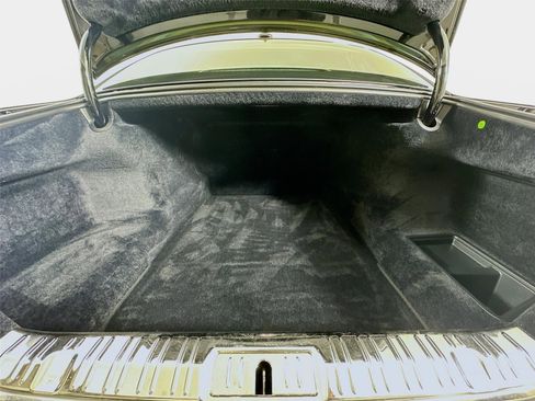 Used 2014 Rolls-Royce Ghost image 41