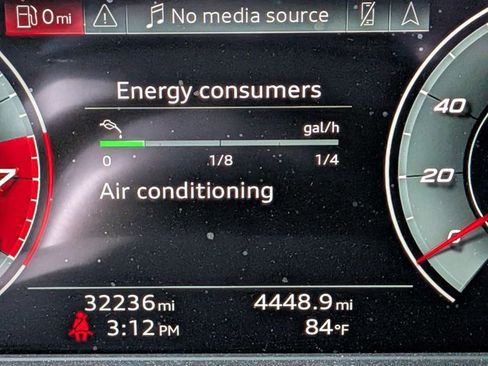 Used 2023 Audi S4 Premium Plus w/ Premium Plus Package image 6