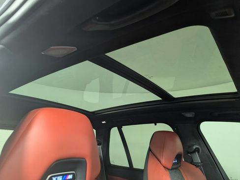 Used 2021 BMW X5 M w/ Competition Package AWD/4WD image 31