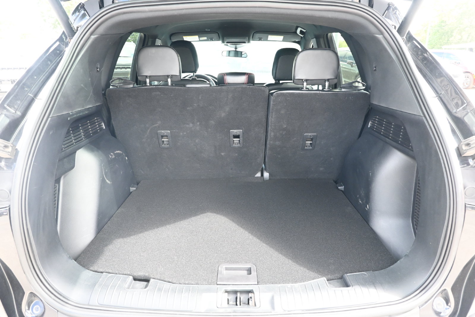 Used 2025 Ford Escape ST-Line Select AWD/4WD image 24