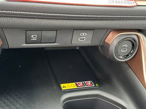 Used 2026 Toyota Grand Highlander AWD Hybrid image 32