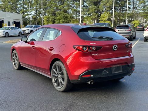 Used 2022 MAZDA MAZDA3 s FWD image 9