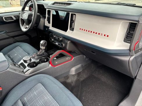 New 2026 Ford Bronco Heritage Edition AWD/4WD image 23