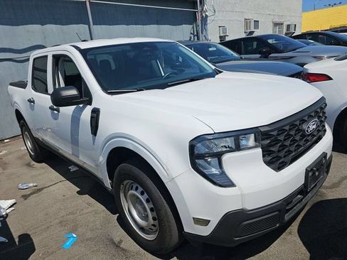 Used 2025 Ford Maverick XL FWD image 1
