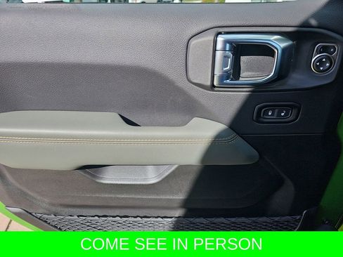 New 2025 Jeep Gladiator Mojave w/ Convenience Group image 27