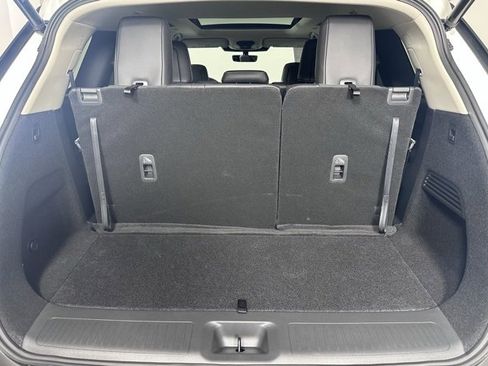 Certified 2025 INFINITI QX60 Luxe image 25