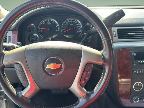 Used 2014 Chevrolet Tahoe LT w/ Texas Edition RWD image 13