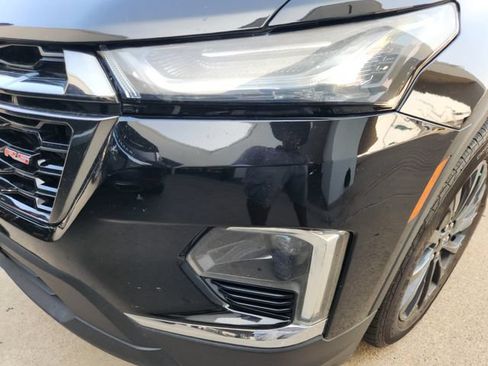 Used 2023 Chevrolet Traverse RS FWD image 7