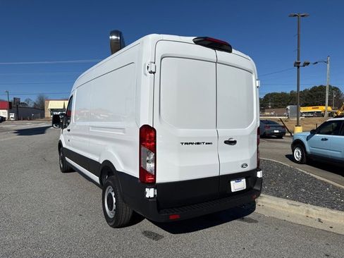 New 2026 Ford Transit 250 148 Medium Roof w/ Load Area Protection Package image 9