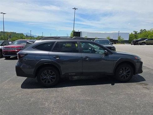 Used 2025 Subaru Outback Onyx Edition AWD/4WD image 1