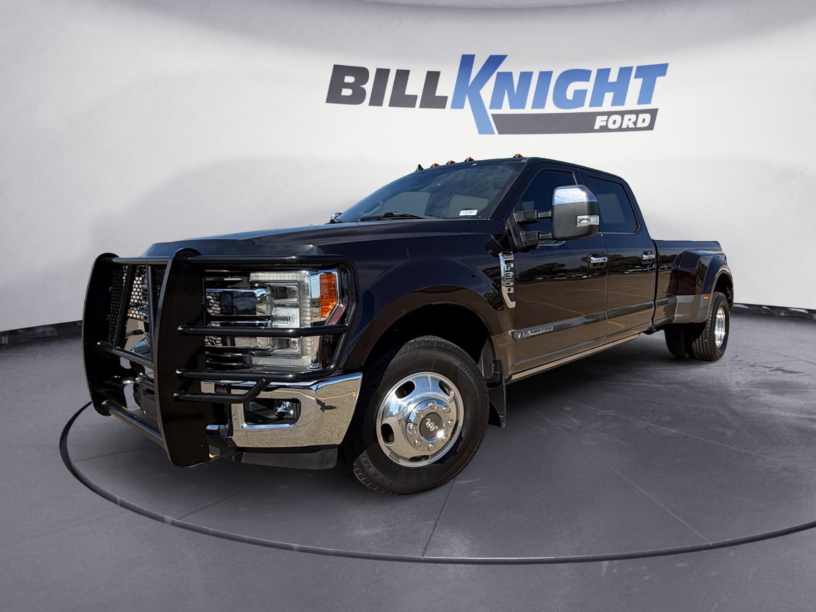 Used 2019 Ford F350 King Ranch w/ King Ranch Ultimate Package RWD image 1