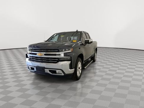 Used 2019 Chevrolet Silverado 1500 LTZ w/ LTZ Plus Package AWD/4WD image 5
