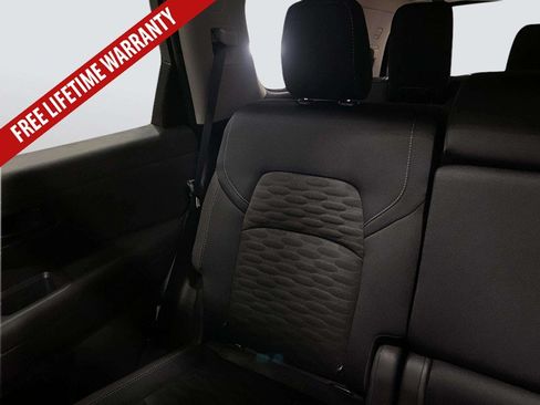 New 2026 Nissan Pathfinder SV w/ SV Premium Package AWD/4WD image 26