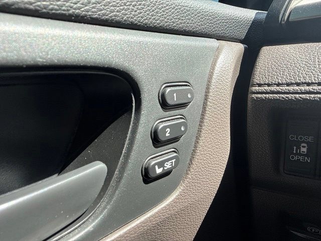 Used 2018 Honda Odyssey EX-L image 27
