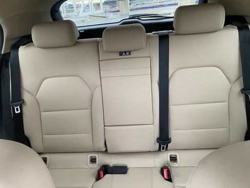 Used 2018 Mercedes-Benz GLA 250 image 19