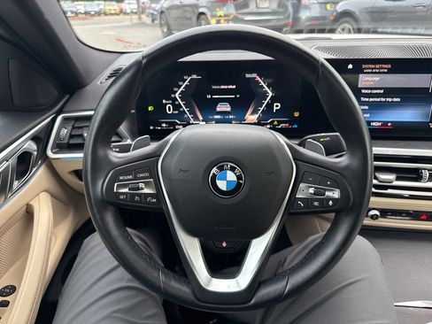 Used 2024 BMW 430i xDrive Coupe w/ Premium Package image 32