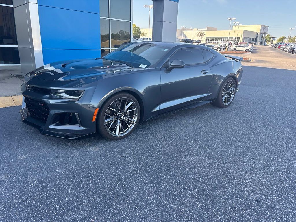 Used 2023 Chevrolet Camaro ZL1 RWD image 8