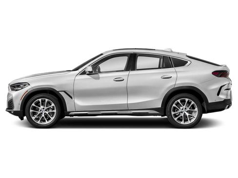 Used 2023 BMW X6 xDrive40i w/ M Sport Package AWD/4WD image 3