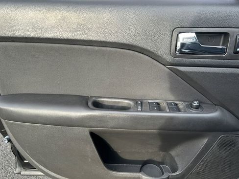 Used 2012 Ford Fusion SE FWD image 22