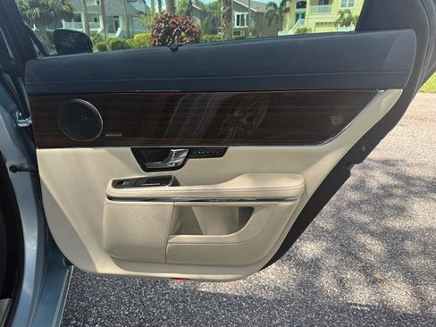 Used 2013 Jaguar XJ L Portfolio RWD image 19