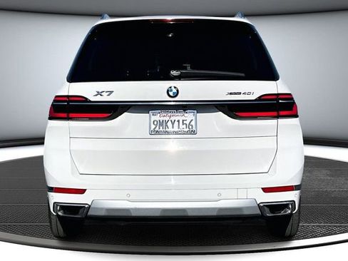 Used 2024 BMW X7 xDrive40i image 5
