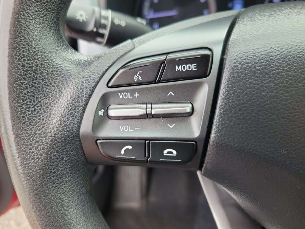 Used 2020 Hyundai Kona SE FWD image 17