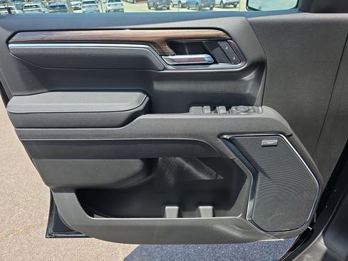 New 2026 Chevrolet Silverado 1500 LT Trail Boss w/ Convenience Package II AWD/4WD image 17