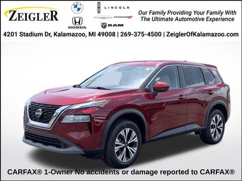Used 2022 Nissan Rogue SV AWD/4WD image 1