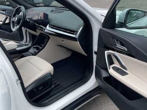 Used 2023 BMW X1 xDrive28i w/ Convenience Package AWD/4WD image 52
