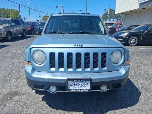 Used 2013 Jeep Patriot Limited w/ Sun/Sound Group FWD image 4