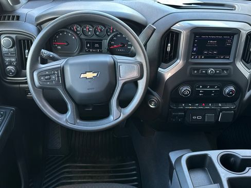 Used 2025 Chevrolet Silverado 2500 Custom w/ Custom Value Package image 13