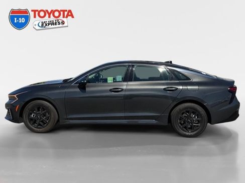 Used 2025 Kia K5 LXS FWD image 2