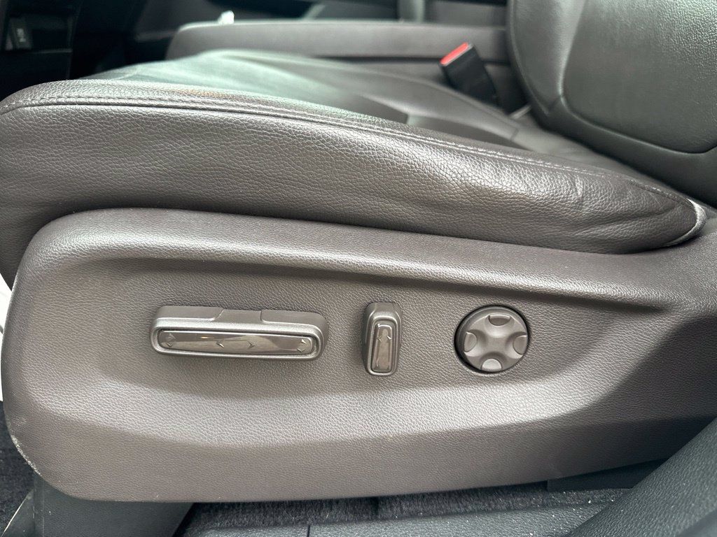 Used 2019 Honda Odyssey EX-L image 19