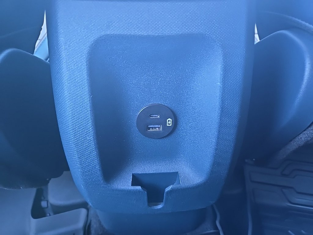 Used 2023 Ford Maverick Lariat FWD image 36
