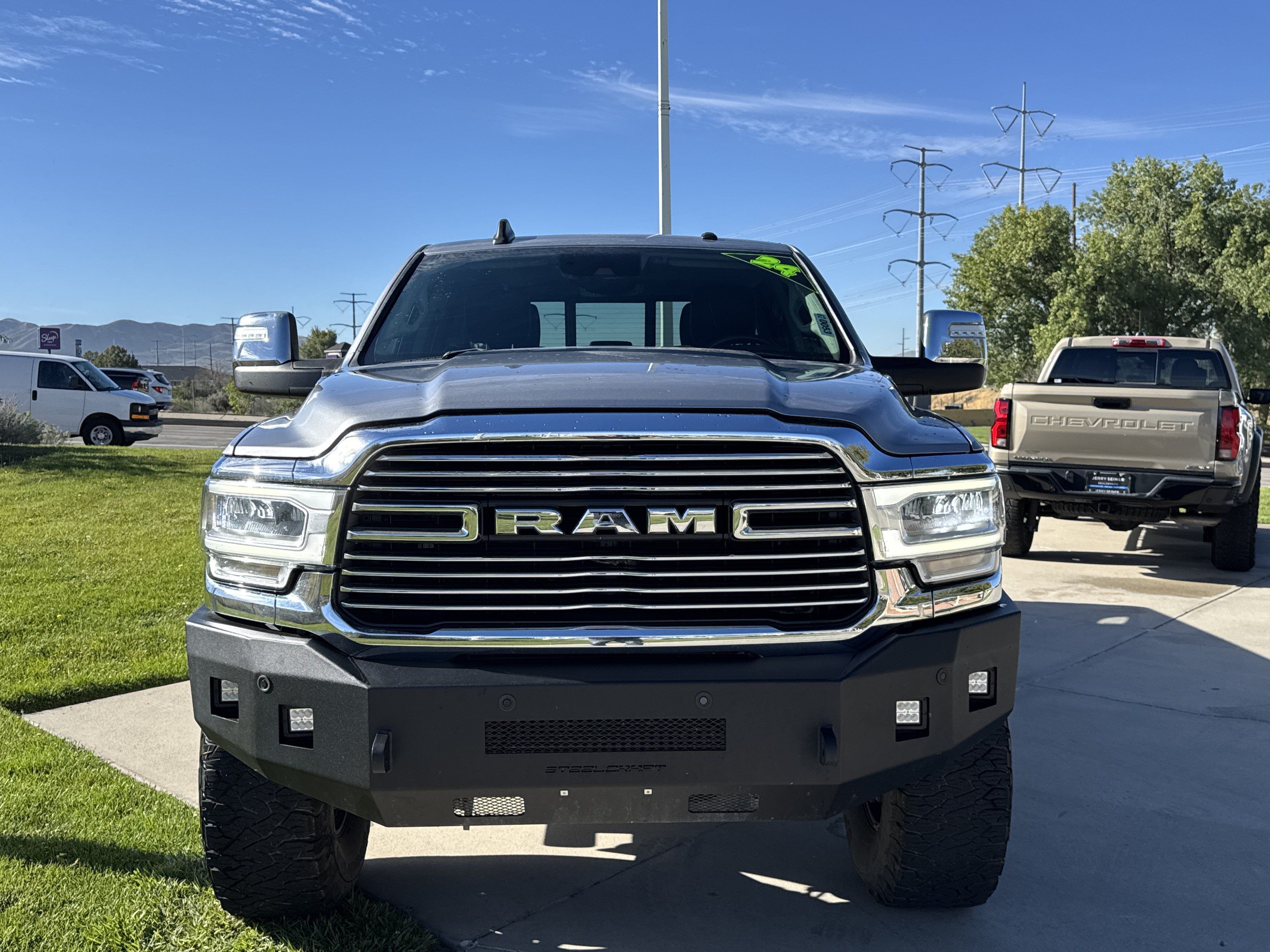Used 2024 RAM 3500 Laramie w/ Safety Group AWD/4WD image 8