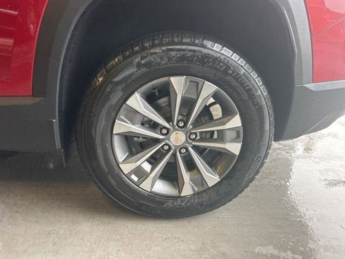 New 2026 Chevrolet Equinox LT w/ Convenience Package II image 44