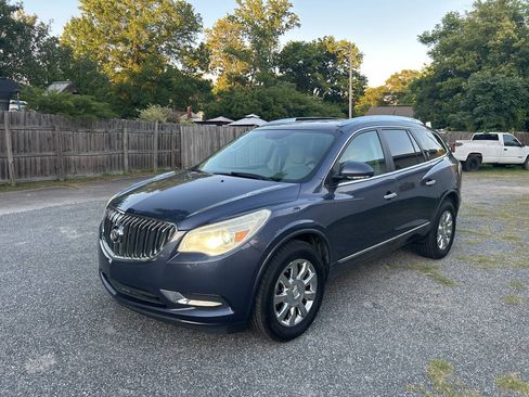 Used 2014 Buick Enclave Leather FWD image 2