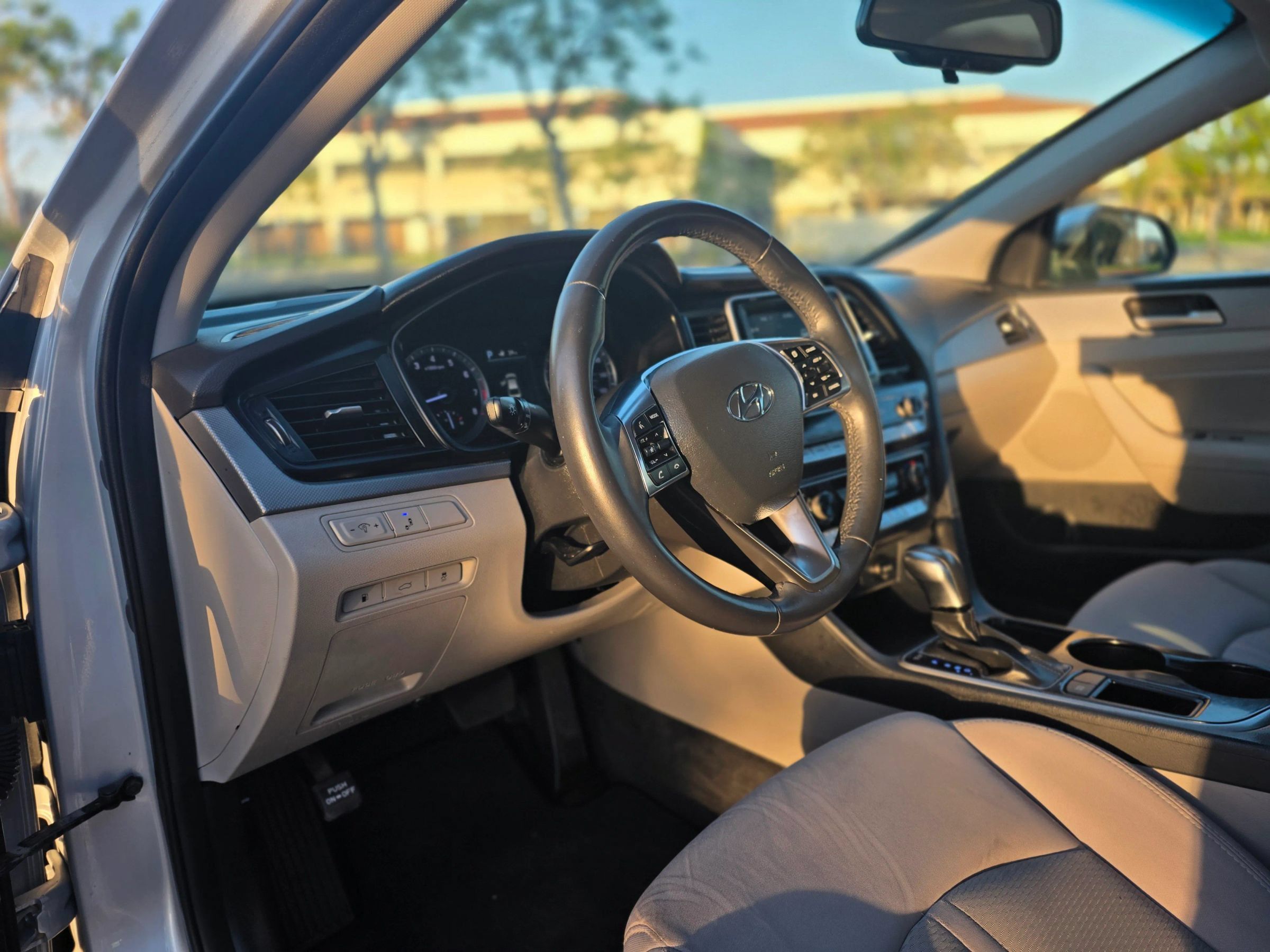 Used 2018 Hyundai Sonata SEL FWD image 17