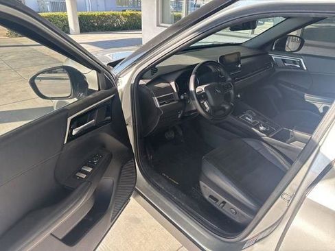 Used 2022 Mitsubishi Outlander SE image 24