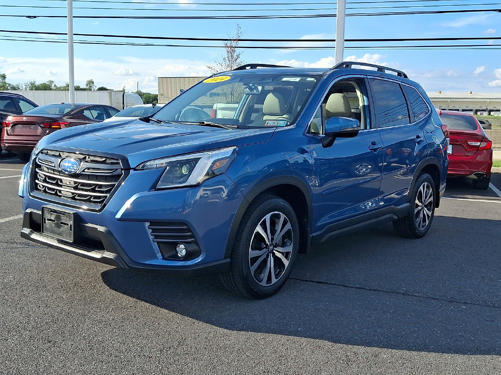 Used 2024 Subaru Forester Limited AWD/4WD image 3