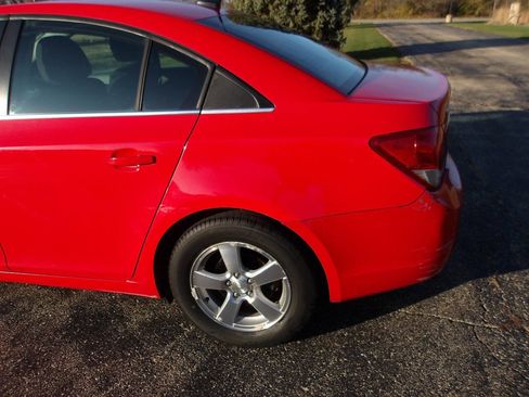 Used 2014 Chevrolet Cruze LT image 31