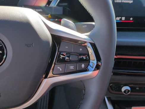 New 2026 BMW 330i Sedan w/ Convenience Package image 20