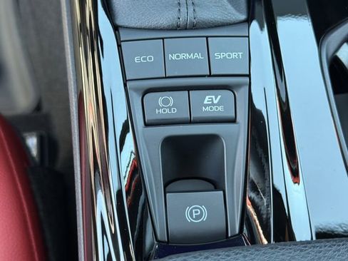 Certified 2025 Toyota Camry XSE FWD image 20