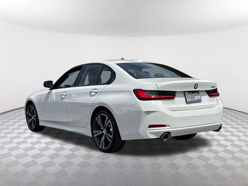 Used 2023 BMW 330i Sedan w/ Premium Package image 28