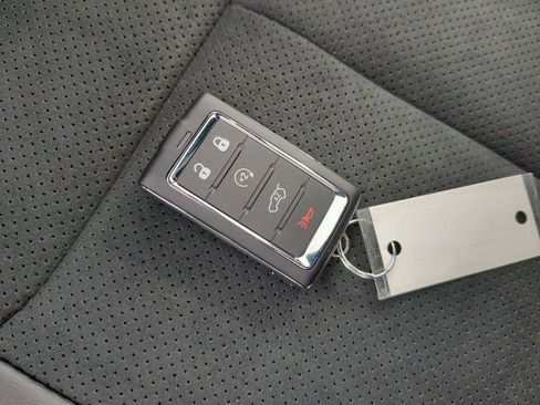 New 2025 Jeep Grand Cherokee L Laredo w/ Luxury Tech Group I image 5