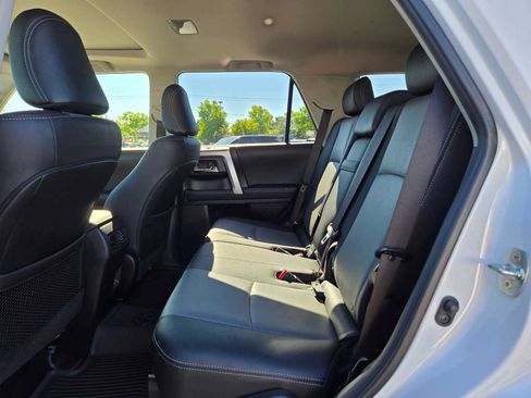 Certified 2024 Toyota 4Runner SR5 Premium w/ Moonroof Package AWD/4WD image 19